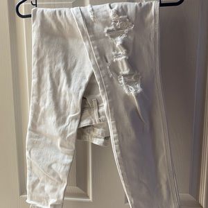 Old Navy Rockstar distressed jeans ankle